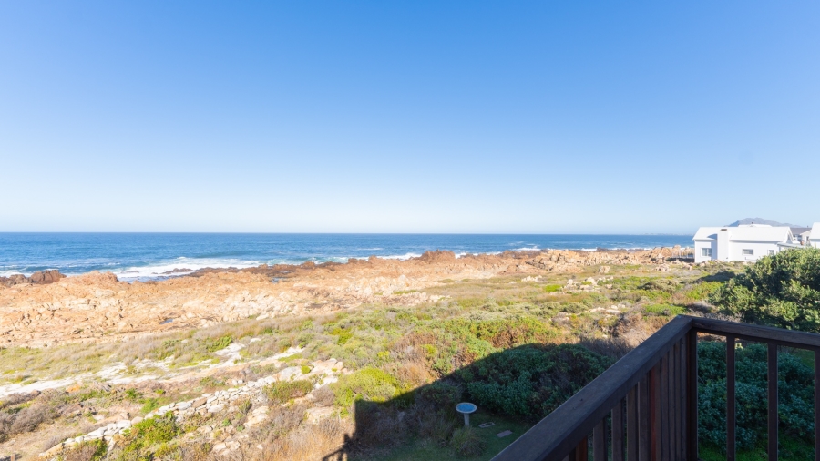 5 Bedroom Property for Sale in Sunny Seas Estate Western Cape